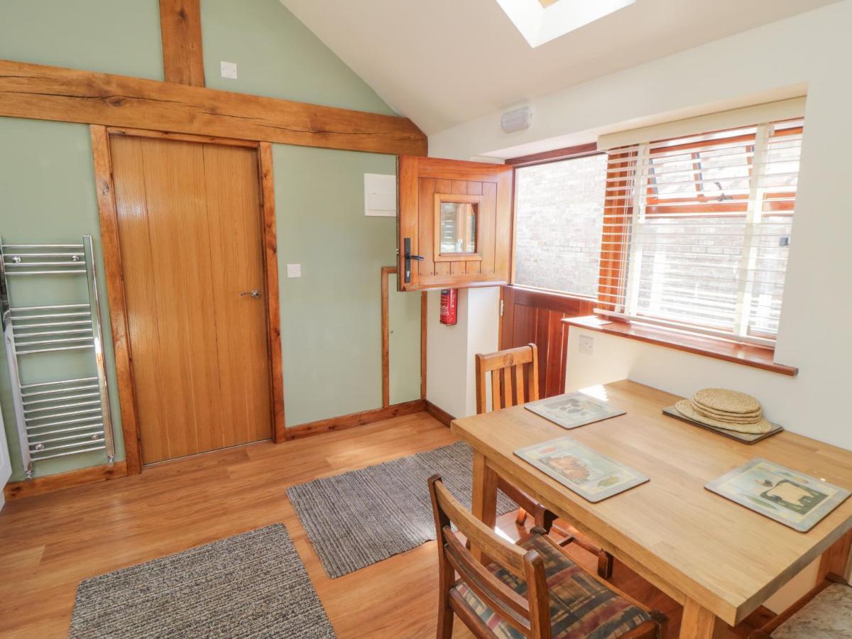 Yeoman'S Cottage Pickering Extérieur photo